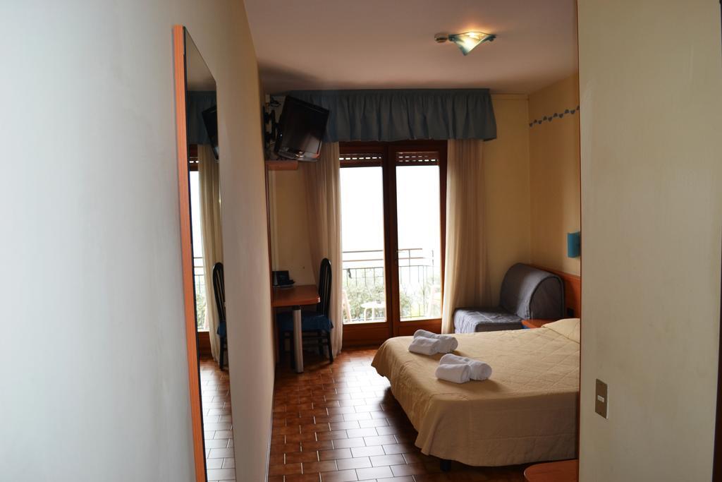 Smeraldo Hotel 3*